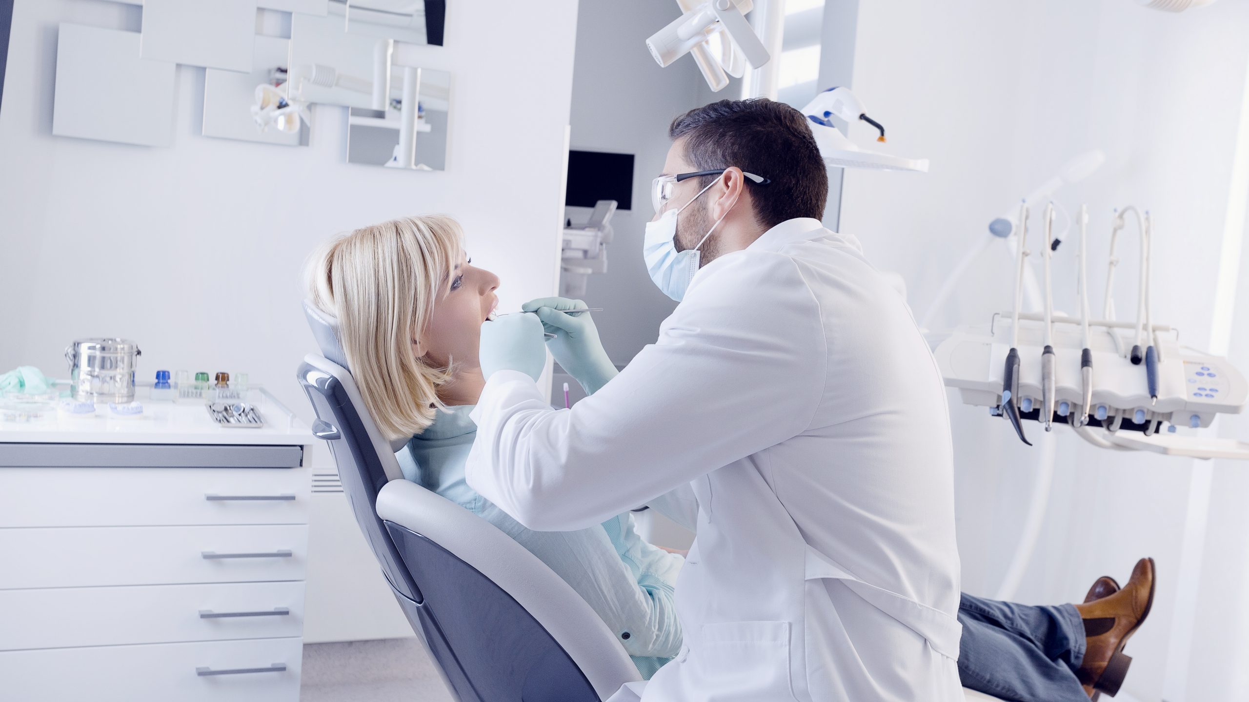 Dentist in Brooklyn, CT